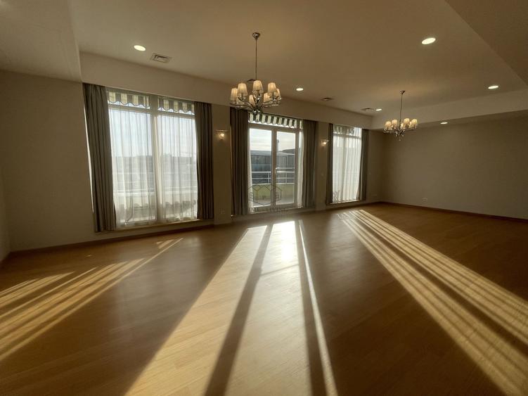 PENTHOUSE SUPERB CU 4 CAMERE LA INCHIRIERE LANGA PARCUL HERATSRAU