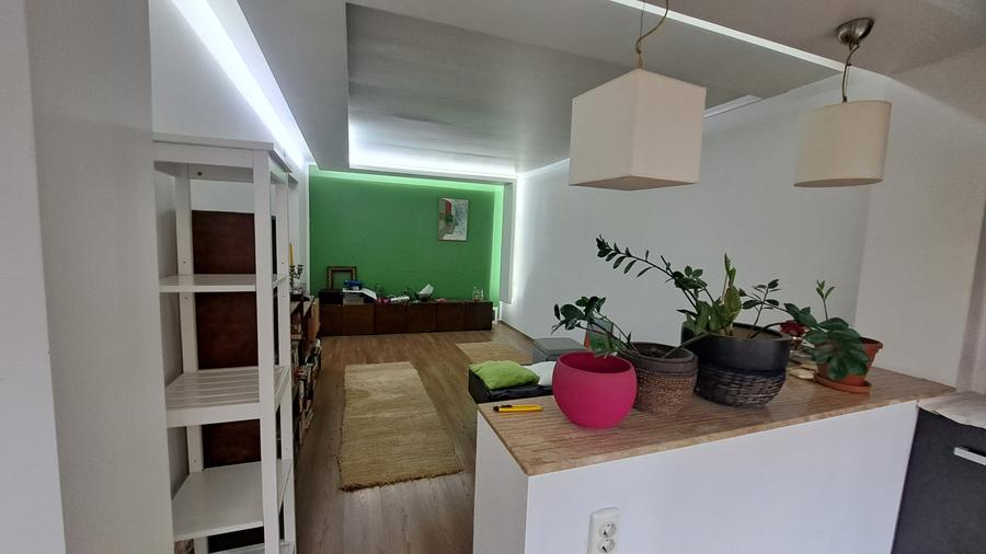 Apartament 3 camere, renovat, poziție retrasă (nu la bulevard) – Metrou 500 m