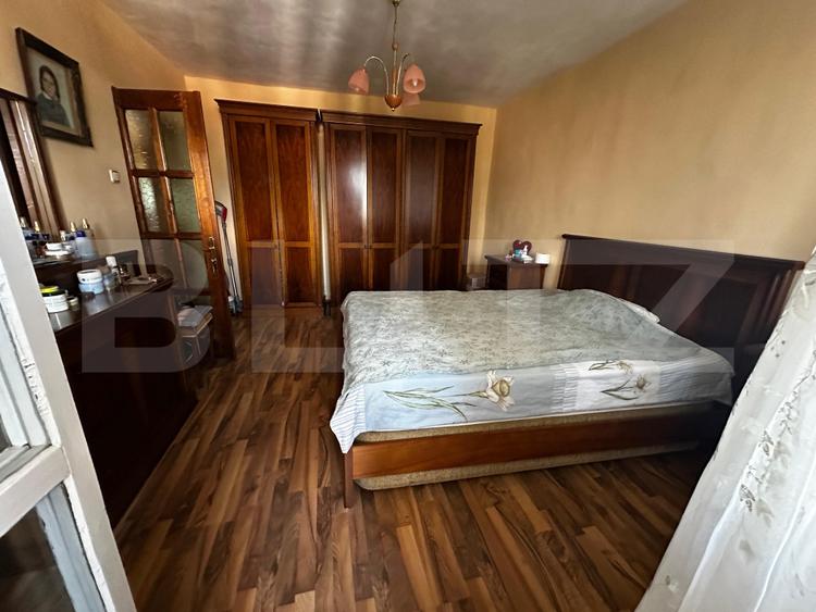 Apartament 3 camere, 82 mp, zona Cetate