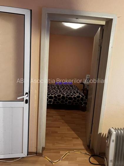 Tomis Nord, ap 3 cam, parter cu balcon - 8