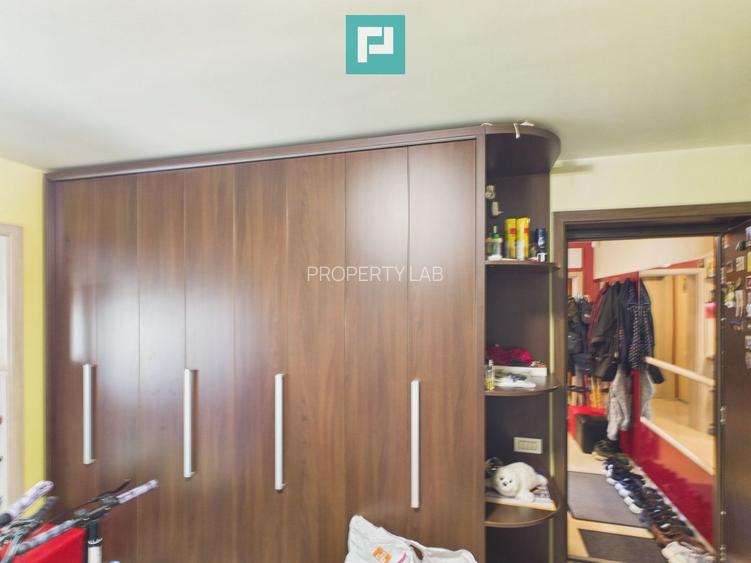 Apartament 3 camere, 2băi, complet mobilat Complex - 4