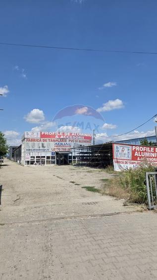 Hala si teren, depozitare, parcare-Spațiu industrial
