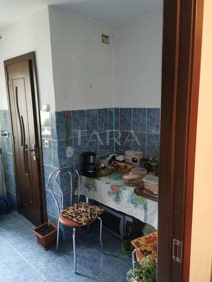 Apartament decomandat cu 3 camere – parter, zona Flora, Mănăștur.