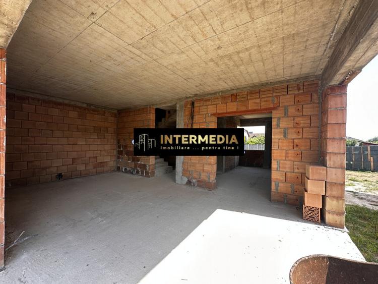 Vanzare Casa Individuala P+M la Rosu cu 345 mp teren si utilitati in Alba Iulia