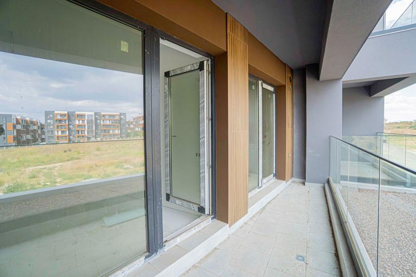 Tomis Nord - Vanzare apartament decomandat cu 2 camere, bloc nou.