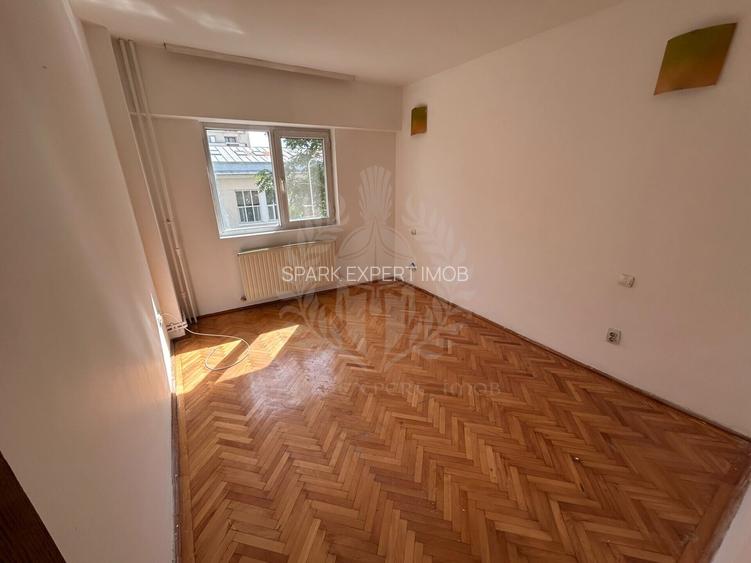 APARTAMENT 3 CAMERE/ PIAȚA MIHAI// VITEAZUL //ETAJ 1 //DECOMANDAT - 4