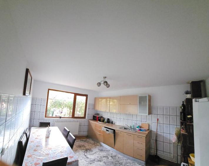 Casa 3 dormitoare Sendreni