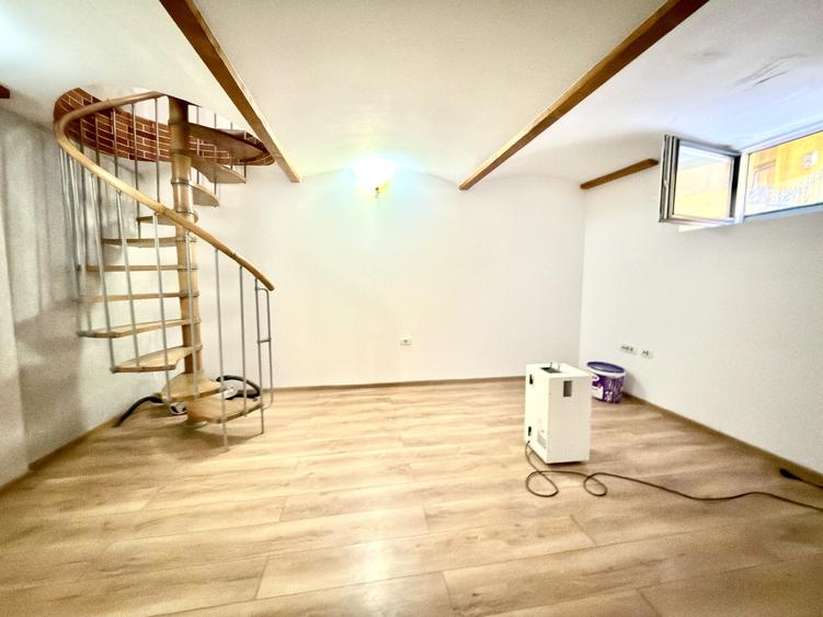 Apartament 7 camere, 3 bai, parter, 156 mp utili - Zona Iosefin