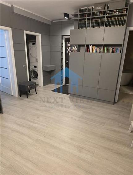 Apartament 3 camere, Central