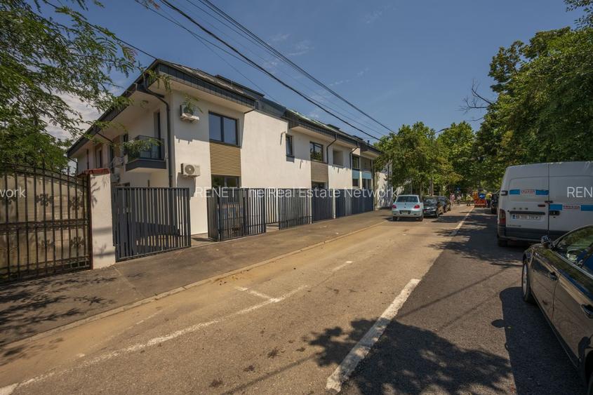 Vilă noua - spațioasă - terasa superbă - loc de parcare - cea mai frumoasa strad - 6