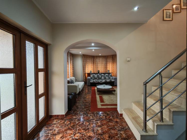 Casa in Serbanesti