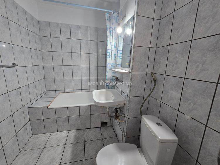 Apartament Ideal cu Două Camere, Preț Mic, Acte la Zi - Strada Domnișori