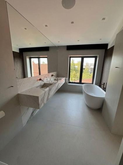 Exceptional Brand-New Luxury Villa for Rent - 12