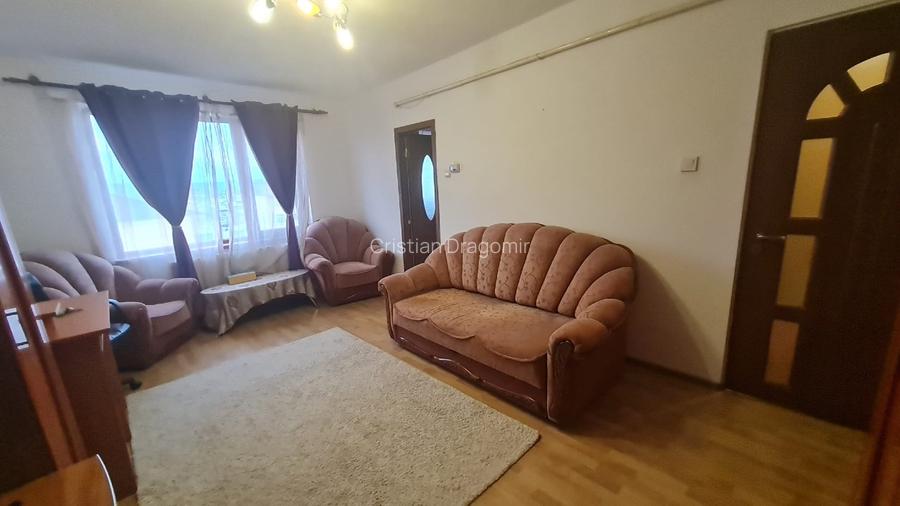 Garsonieră de închiriat - str. Avram Iancu, nr.7, bl.54,  Târgoviște - 14