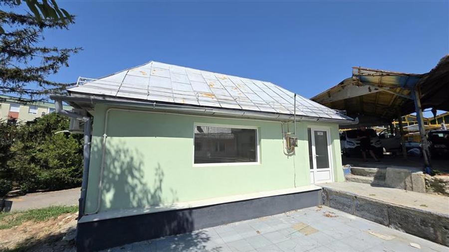 Oravita, Spatiu Comercial, Zona Piata, Usor Negociabil