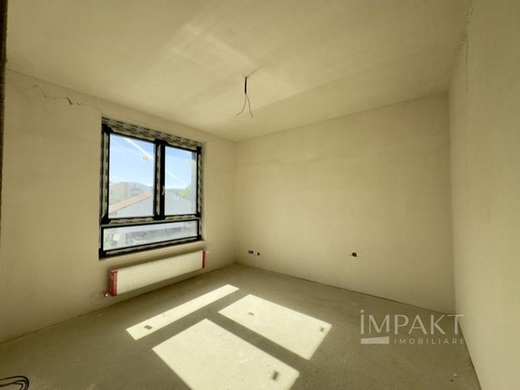 Apartament 3 camere, semifinisat, zona Iulius Mall!