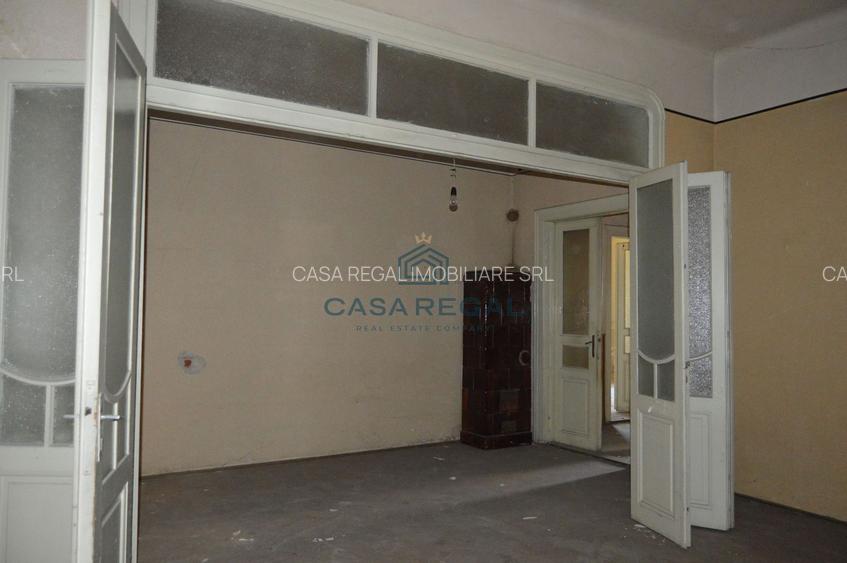 Cladire istorica in centrul orasului - 8