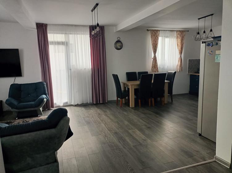 Casa 4 cam curte 500mp - Bod