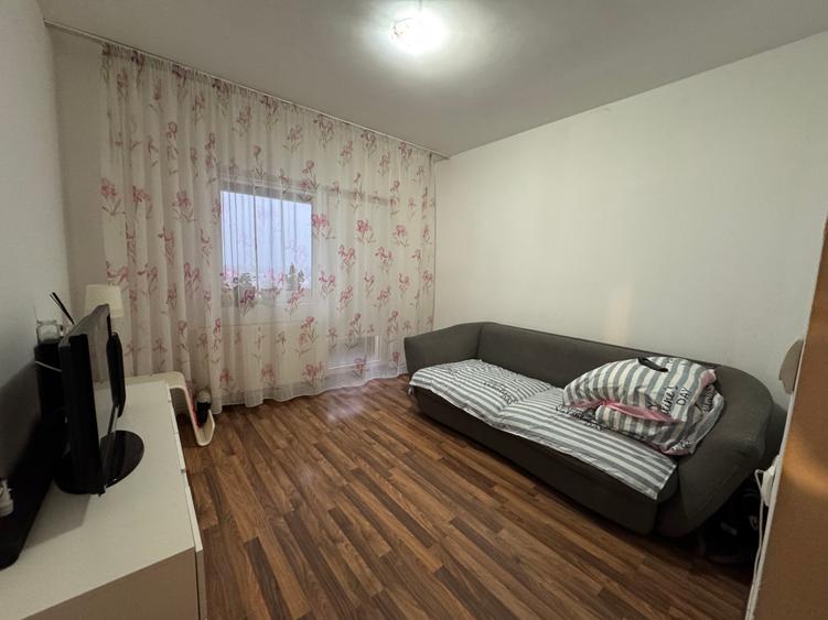De vanzare ap 2 camere,zona Flavia
