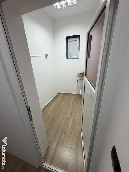 SPATIU COMERCIAL - DRISTOR, LOC PARCARE, CENTRALA PROPRIE, BLOC NOU