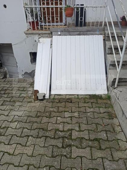 Două Case + 2 Spații Comerciale, 440 mp Utili – pe Str. Libertății! - 8