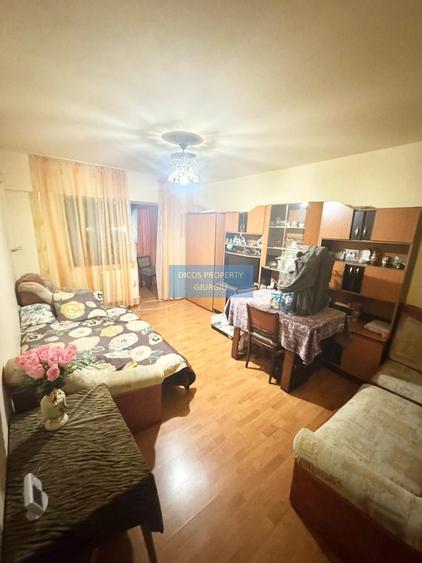 Apartament 3 camere de vânzare – Tineretului