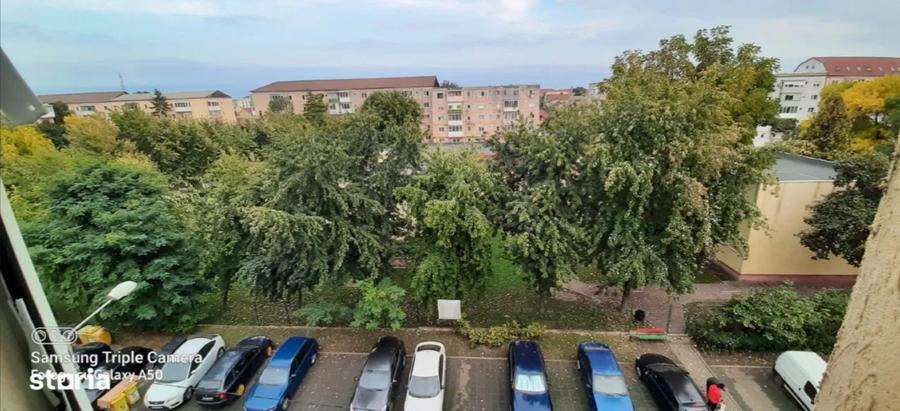 Proprietar inchiriez fara comision garsoniera zona Lipovei aproape de Iulius M.