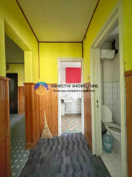 Apartament 3 camere/ETAJ 2-CENTRU . - 2