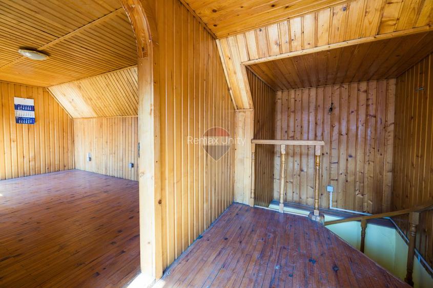 0% comision | Apartament la casă, parter și mansardă | Strada Lungă - 19