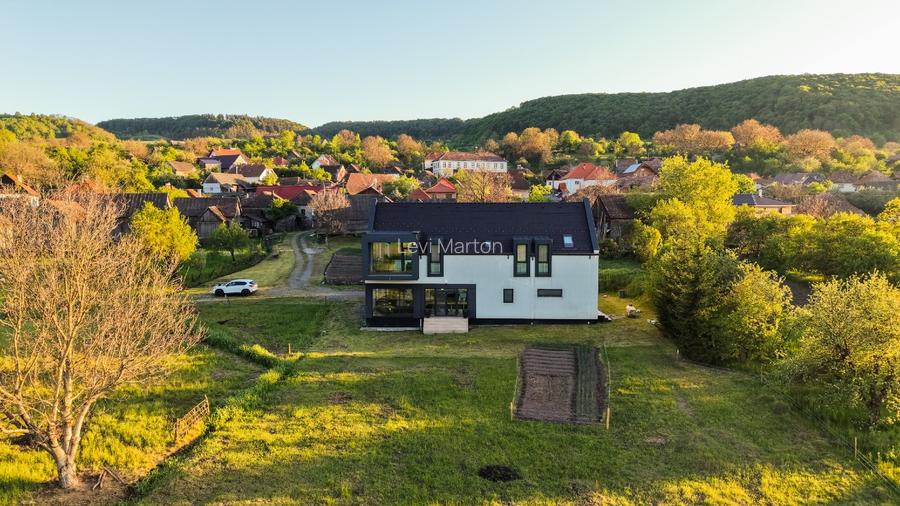 Pensiunea Qubik Praid – business turistic la cheie, complet echipată