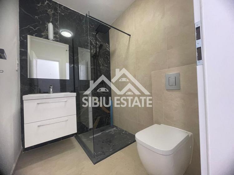 Apartament cu 2 camere, balcon+logie, s.utila 59,75 mp.-  loc de parcare