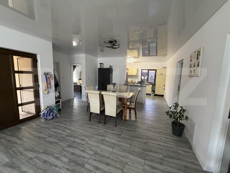 Casa cu 3 camere, 143 mp, teren 900 mp, zona Bilghez