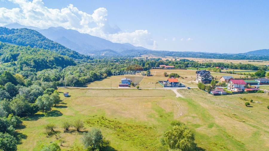 Teren intravilan cu PUZ aprobat Rasnov -Glajarie, 1389- 3966mp