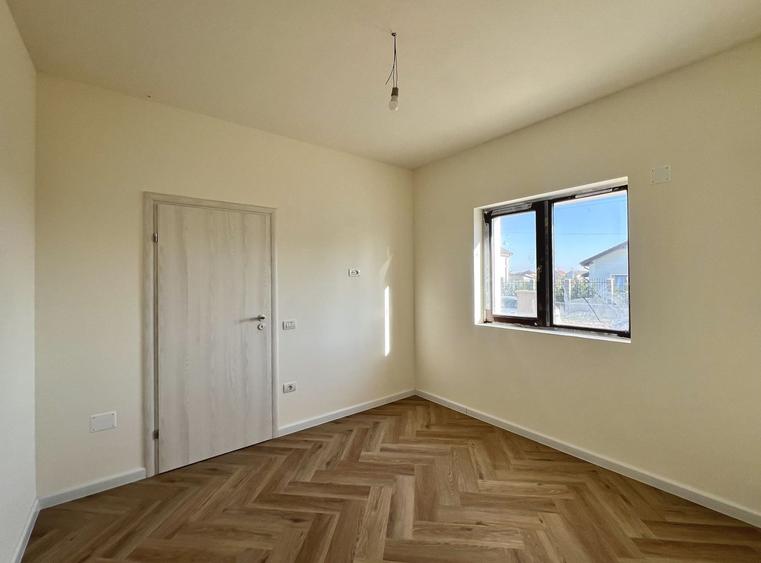 1/2 Duplex Sanandrei pret avantajos