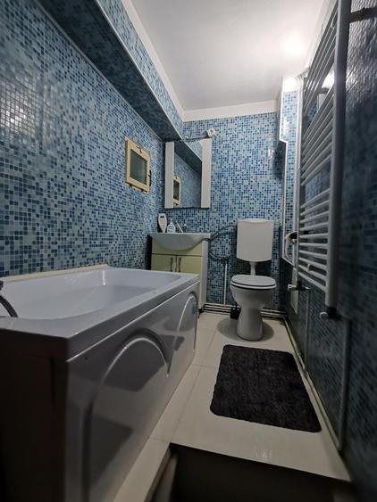 INCHIRIEZ apartament 2 camere la casa,renovat,zona Orasul de Jos