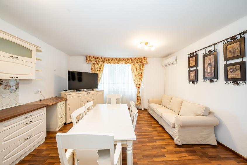 Casa 4 camere, teren 457 mp,  zona  Parcul Sub Arini