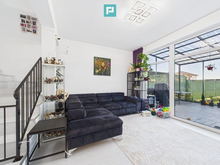 Duplex 1/2 mobilat și utilat în Săcălaz