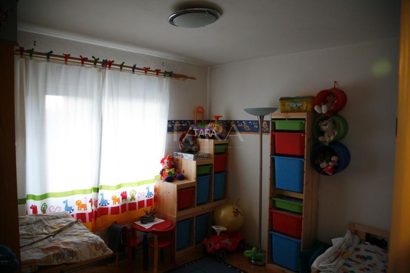 Apartament cu 4 camere, 82 mp, 2 băi și 2 balcoane, zona Câmpului. - 10