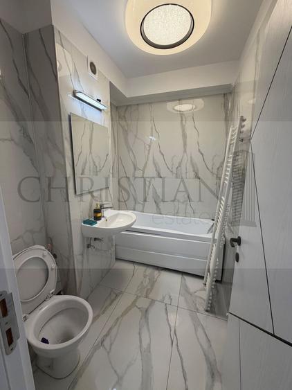 SPATIU COMERCIAL  - Exigent Plaza Faza 4 - SCARA EXTERIOARA