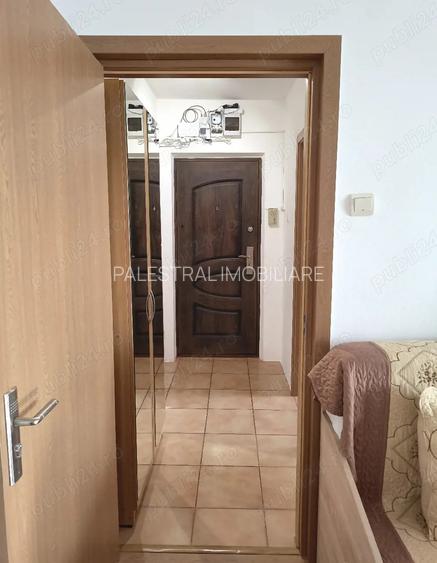 Apartament 2 camere zona Tractorul, renovat,79900 Euro - 4