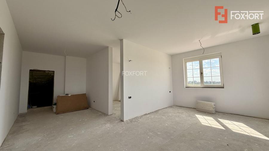 Casa de vanzare 5 camere si teren de 950 mp - Mosnita Noua - 13