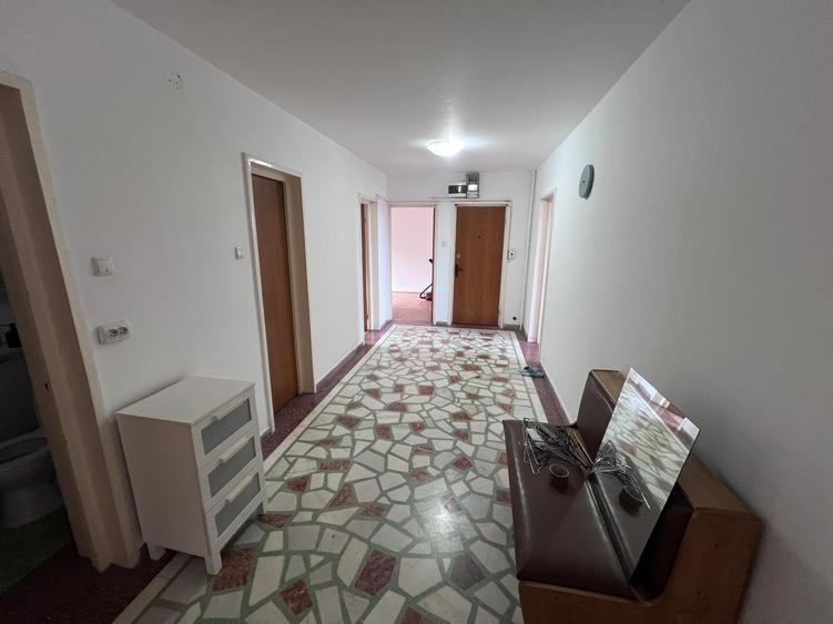 Apartament  4 camere la bloc  – lângă AFI Brașov