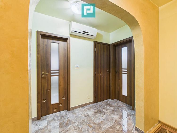 Apartament spațios cu 4 camere în Vlaicu
