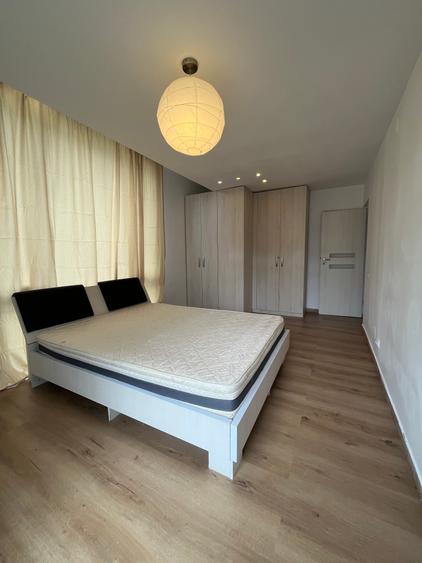 Apartament 3 camere Jolie Ville 160 mp,curte proprie 140 mp.