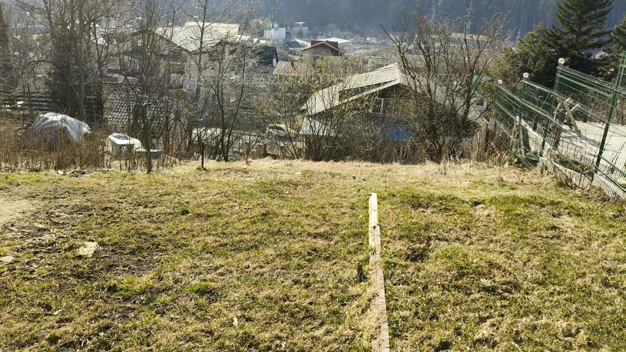 Teren intravilan situat in Busteni