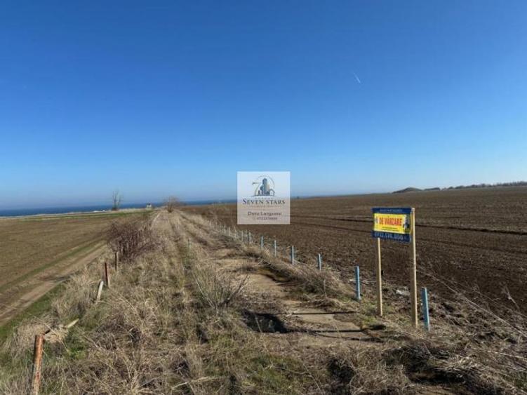 Teren intravilan 47.400 mp, Vama Veche, 200 m de Marea Neagra