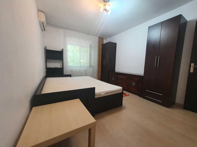 INCHIRIERE/ GARSONIERA/ GORJULUI/ CENTRALA TERMICA/ 350 EURO