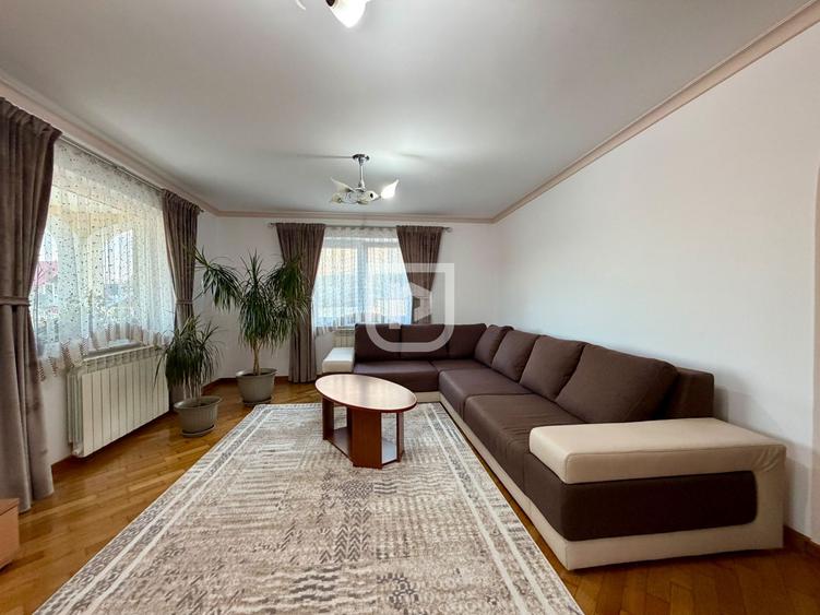 Casă 5 camere, 2.800 mp teren, Dărmănești – 13 km Suceava
