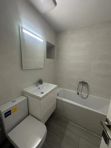 Apartament 3 Camere Tineretului Renovat la 10 min metrou cu parcare