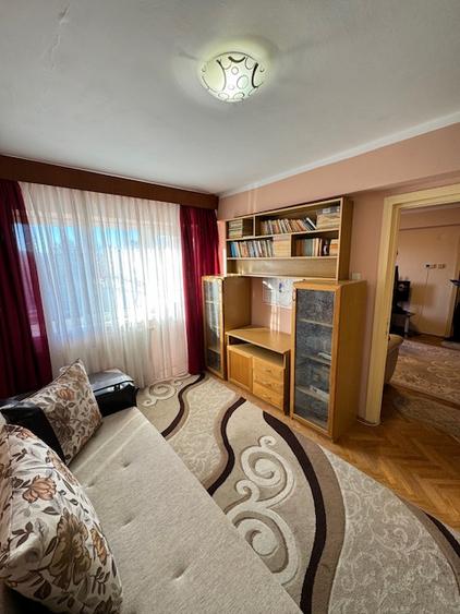 Apartament 3 camere de vanzare, ULTRACENTRAL, str. Marasesti, Bacau